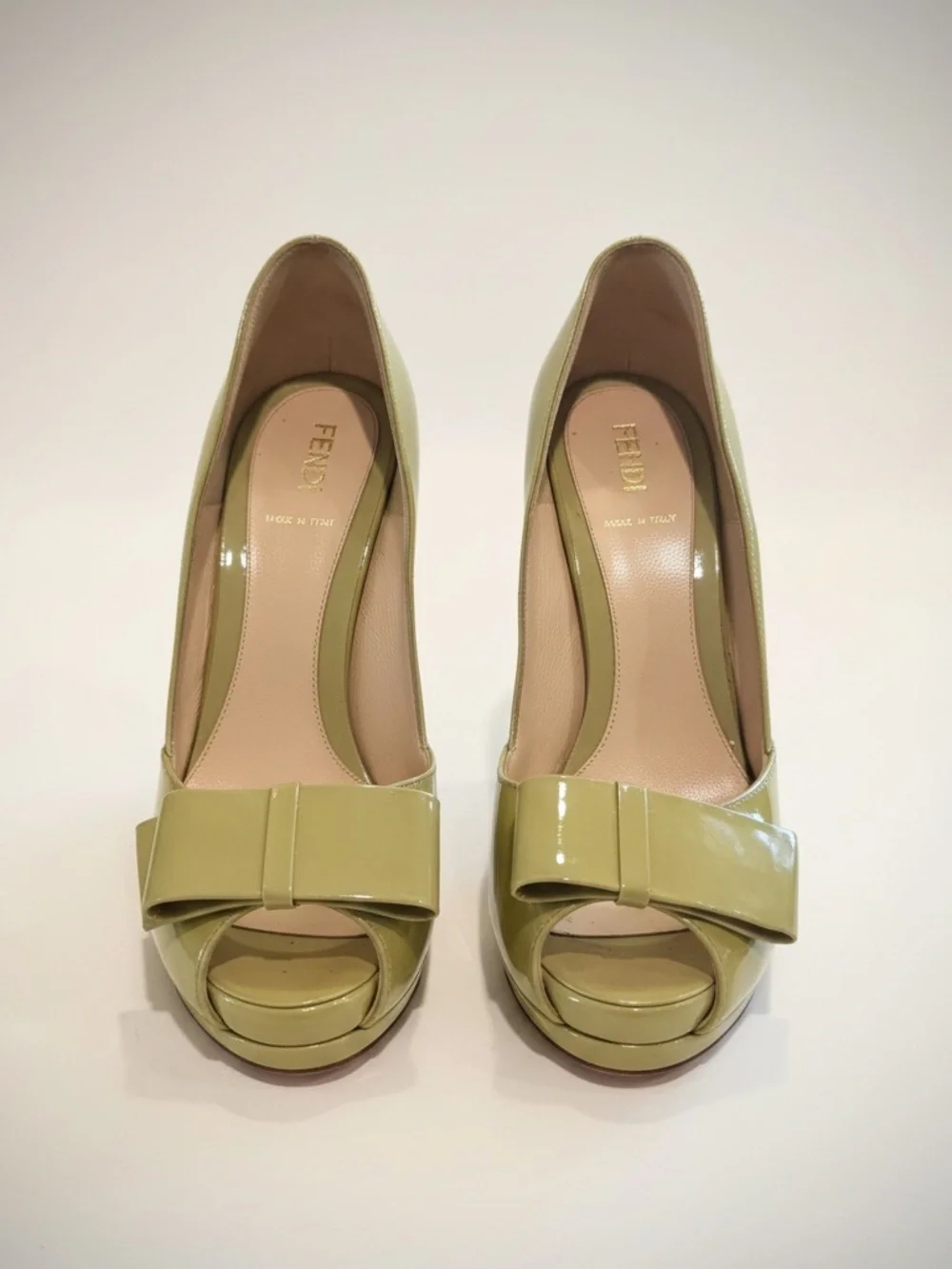 FENDI Olive Green Patent Peep-Toe Platform Pumps with Bow